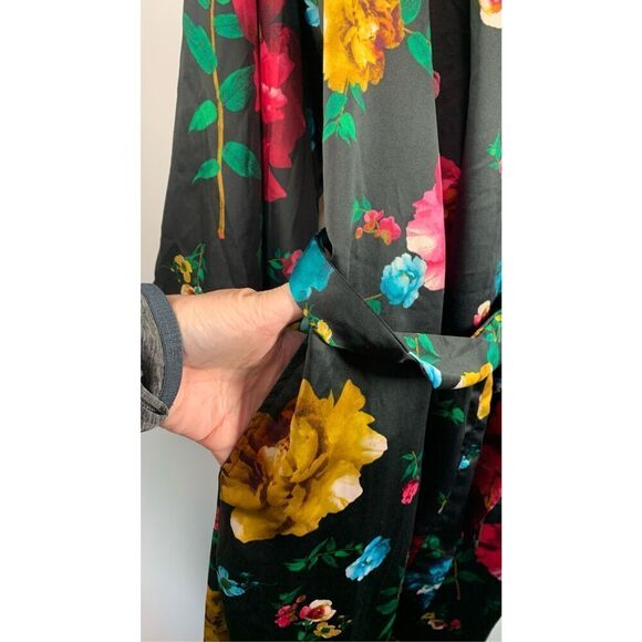 INC International Concepts Women's Intimates Bold Floral Robe Black Size Small - Picture 6 of 9